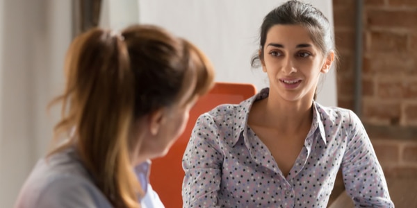 Mensen met schulden vooruithelpen? Dat vraagt om een sociale en menselijke benadering